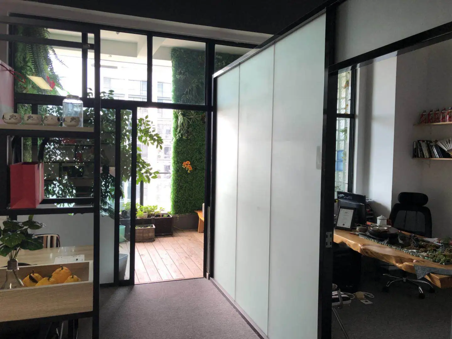 厦门巨立装饰设计工程有限公司(厦门蜜蜂巢建筑装饰工程有限公司)